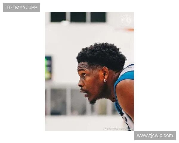 安东尼爱德华兹引领森林狼崛起新核心书写年轻力量传奇篇章