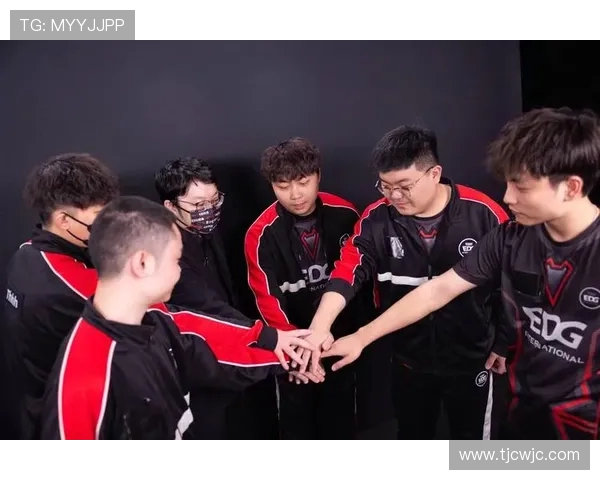 EDG战队实力大变革引发热议电竞圈新格局的形成与挑战 EDG战队实力大变革引发热议电竞圈新格局的形成与挑战