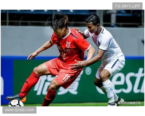 仁川联与光州FC激战正酣比分悬念不断引人关注 仁川联与光州FC激战正酣比分悬念不断引人关注